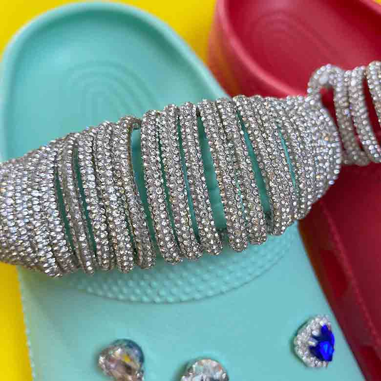 Diamond Chains Bundle